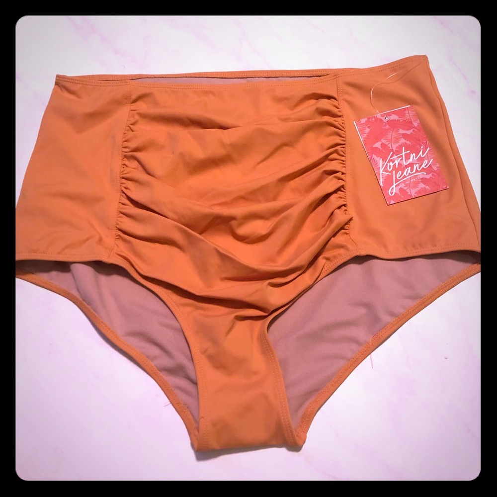 Ruched Bottoms Kortni Jeane NEW